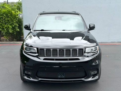 Used 2017 Jeep Grand Cherokee SRT w/ Trailer Tow Group IV image 2