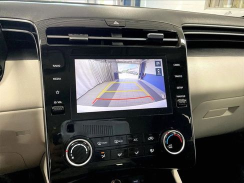 Used 2023 Hyundai Tucson SE AWD/4WD image 19