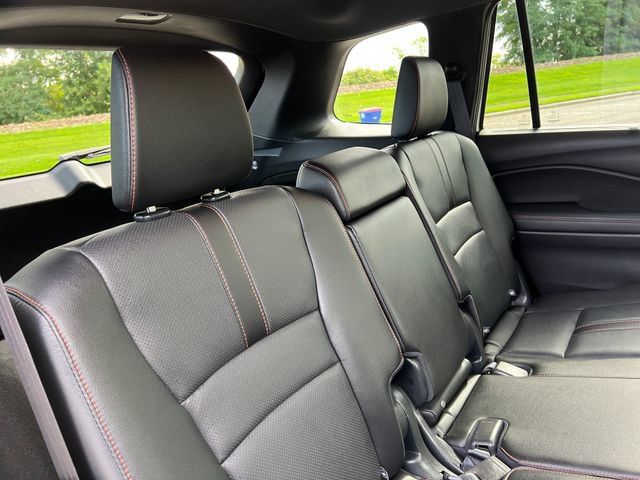 Used 2023 Honda Passport TrailSport image 31