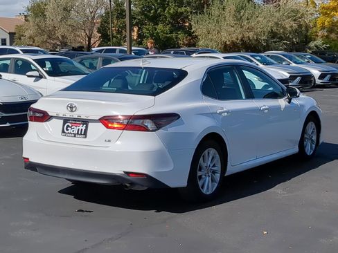 Used 2024 Toyota Camry LE image 3