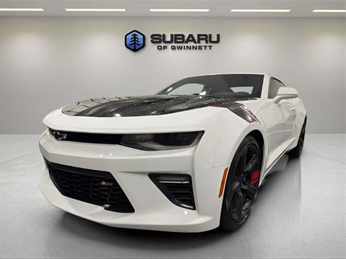 Used 2016 Chevrolet Camaro SS image 1