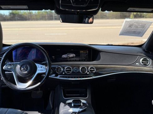 Used 2018 Mercedes-Benz S 450 Sedan image 11