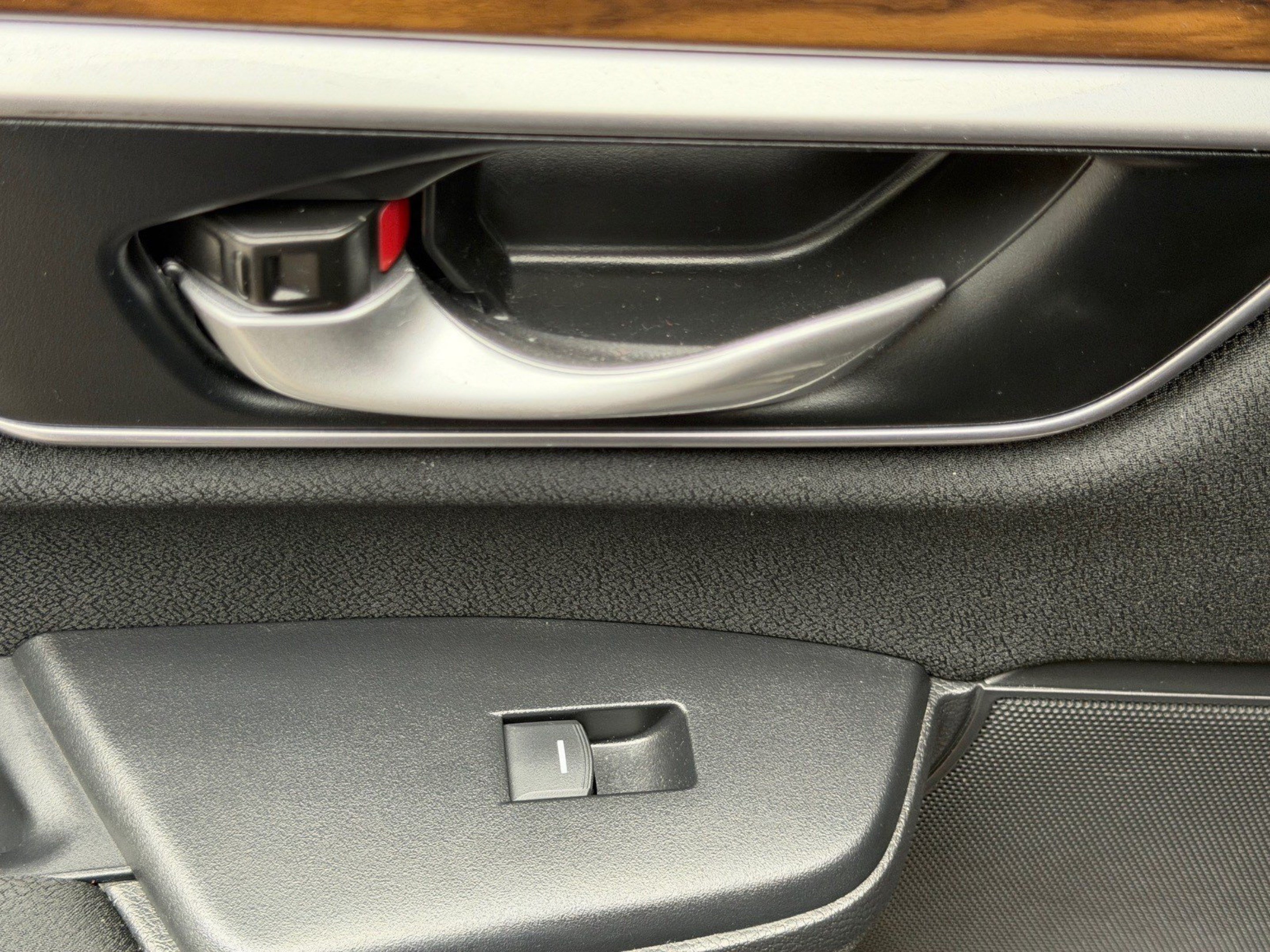 Used 2021 Honda CR-V EX image 11
