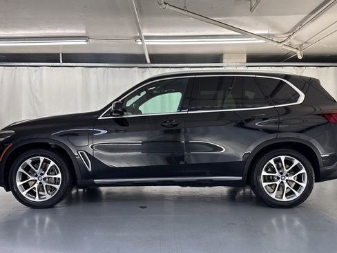 Used 2023 BMW X5 xDrive45e w/ Climate Comfort Package image 2