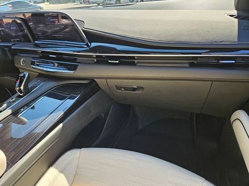 Used 2024 Cadillac Escalade Sport w/ LPO, ONYX Package AWD/4WD image 16