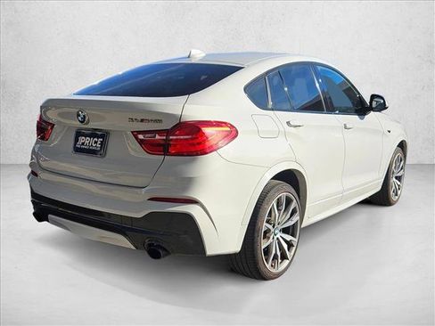 Used 2017 BMW X4 M40i image 5