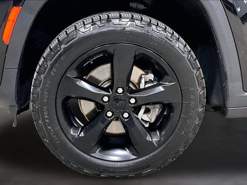 Used 2021 Jeep Grand Cherokee L Laredo AWD/4WD image 35