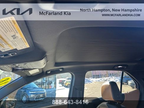 Used 2018 Chevrolet Equinox Premier image 22