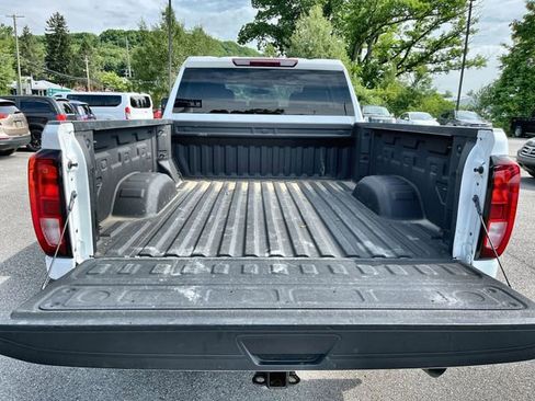 Used 2023 GMC Sierra 2500 Pro w/ Convenience Package AWD/4WD image 20