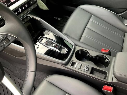 Used 2025 Audi A3 2.0T Premium Plus w/ Premium Plus Package AWD/4WD image 18