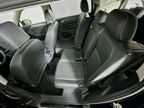 Used 2024 Volkswagen Tiguan Wolfsburg Edition image 24