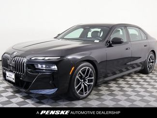 Used 2025 BMW 740i RWD video 1