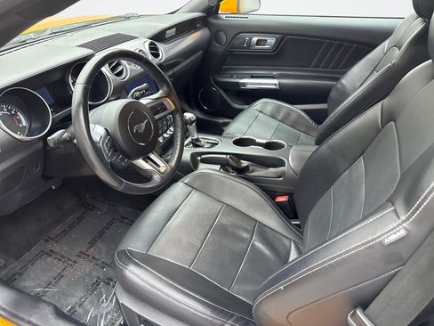 Used 2018 Ford Mustang Premium w/ Ecoboost Performance Package RWD image 10
