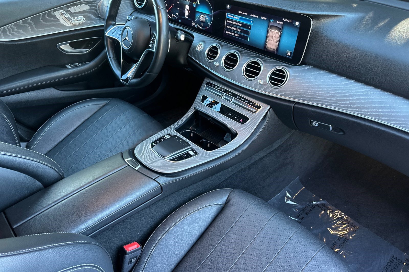 Used 2023 Mercedes-Benz E 350 Sedan image 19