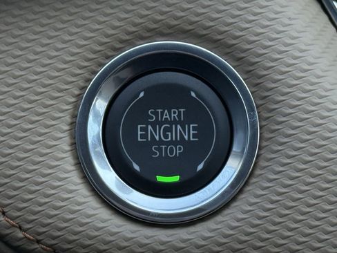 New 2026 Chevrolet Equinox ACTIV w/ Convenience Package III FWD image 18