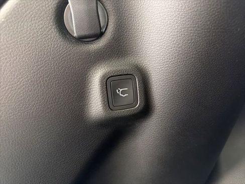 New 2026 Jeep Compass Limited AWD/4WD image 9