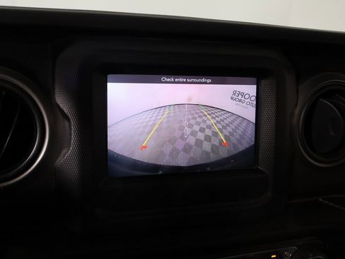 Used 2023 Jeep Wrangler Sport image 6