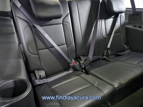 Used 2017 Chevrolet Suburban LT RWD image 19