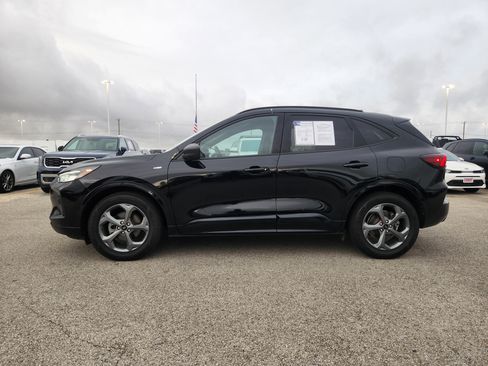 Used 2024 Ford Escape ST-Line w/ Tech Pack #1 FWD image 4