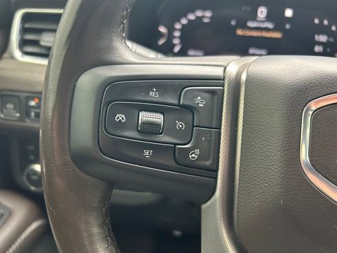 Used 2022 GMC Yukon XL Denali image 19