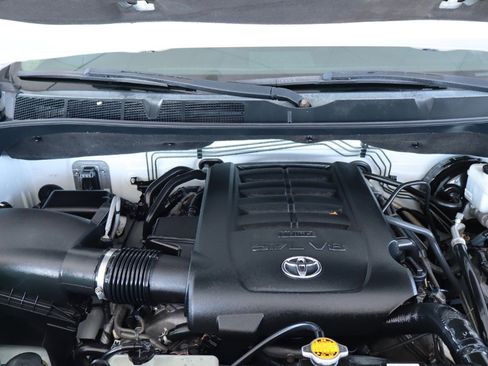 Used 2017 Toyota Tundra SR5 image 50
