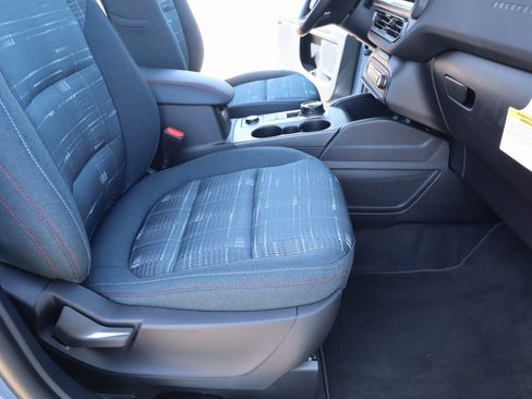 New 2025 Ford Bronco Sport Heritage w/ Convenience Package image 13