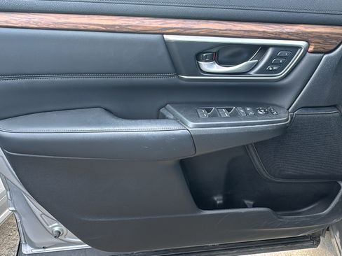 Used 2020 Honda CR-V EX-L image 16