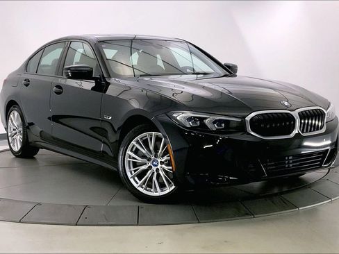 Certified 2023 BMW 330e w/ Convenience Package image 1