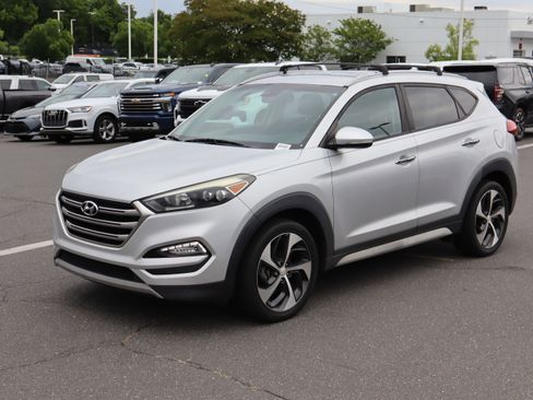 Used 2017 Hyundai Tucson Limited FWD image 16