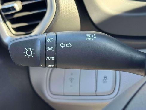 New 2026 Hyundai Venue SEL image 21