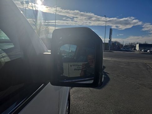 Used 2020 Ford F150 Platinum w/ Equipment Group 701A Luxury image 32