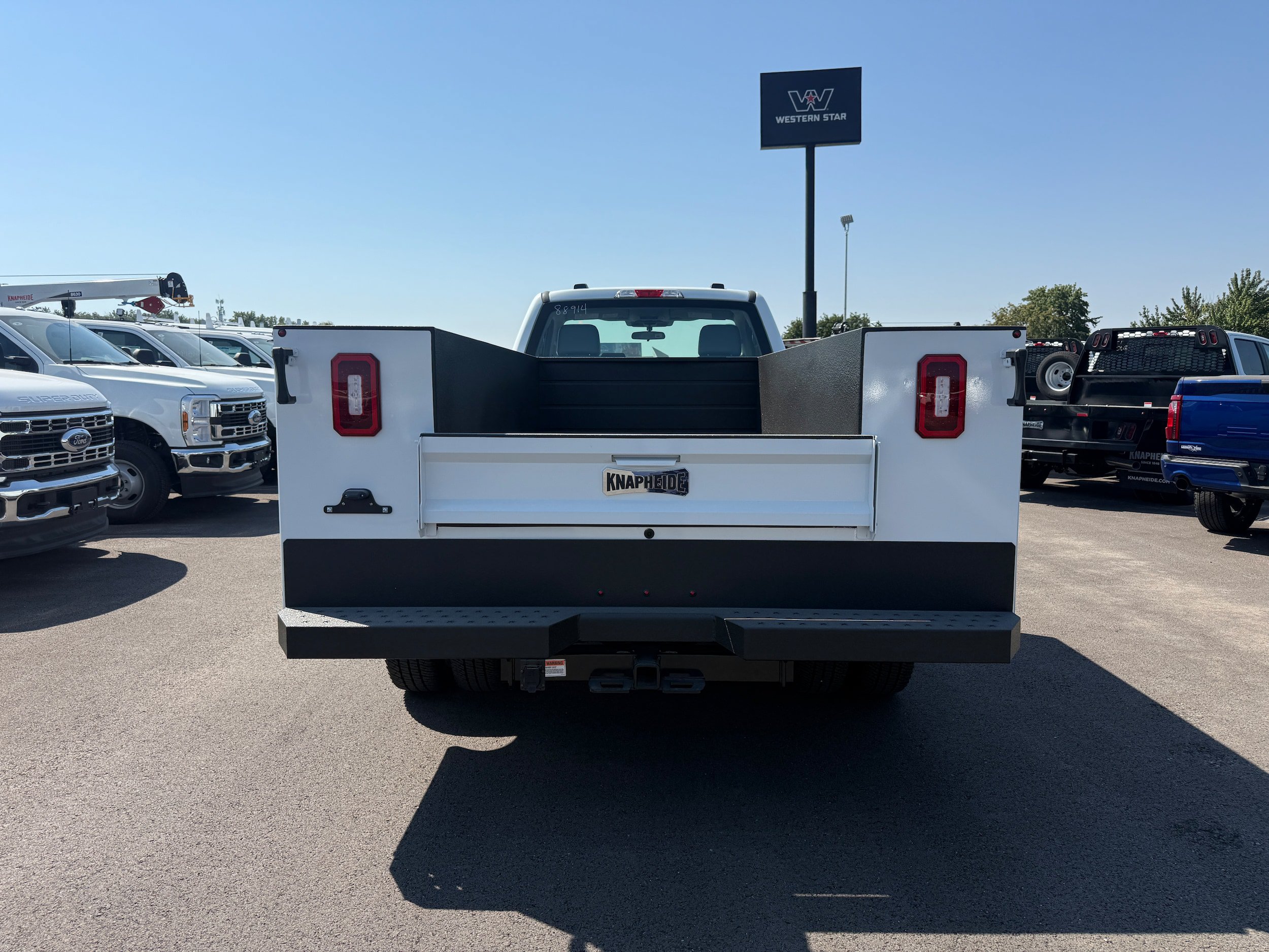 New 2025 Ford F350 XL w/ XL Chrome Package AWD/4WD image 7