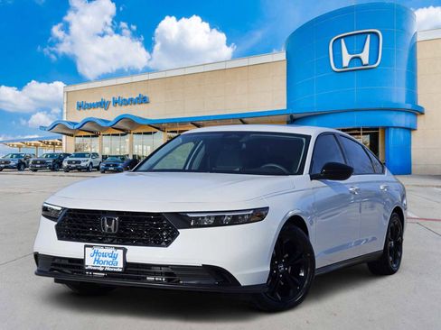 Certified 2025 Honda Accord SE image 1