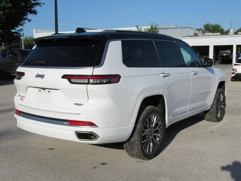 Certified 2023 Jeep Grand Cherokee L Summit AWD/4WD image 4