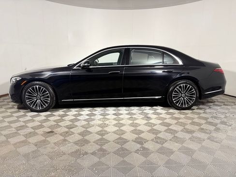 Used 2021 Mercedes-Benz S 580 4MATIC Sedan image 3