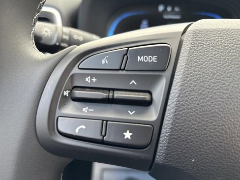 New 2026 Hyundai Venue SEL image 18