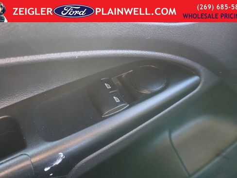 Used 2016 Ford Transit Connect XL image 25