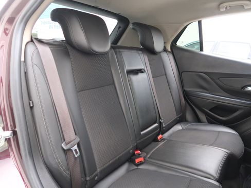 Used 2017 Buick Encore Preferred image 28