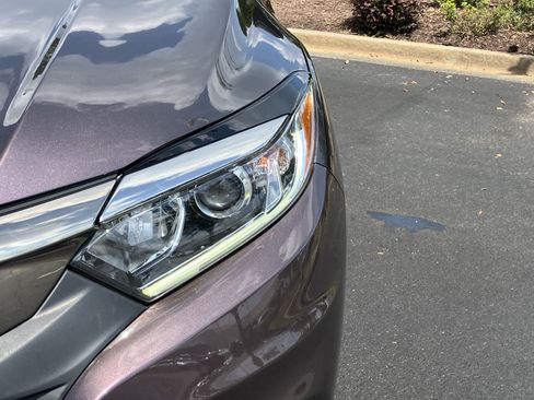 Certified 2022 Honda HR-V EX image 5