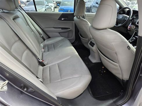 Used 2017 Honda Accord EX-L image 14