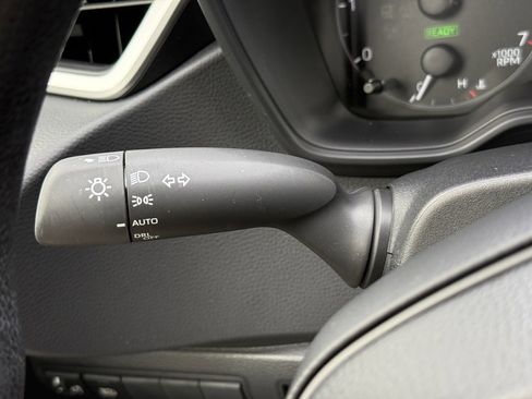 Certified 2025 Toyota Corolla LE image 17