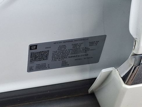 Certified 2021 GMC Acadia Denali image 31