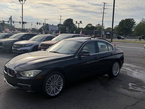 Used 2013 BMW 328i xDrive Sedan AWD/4WD image 17