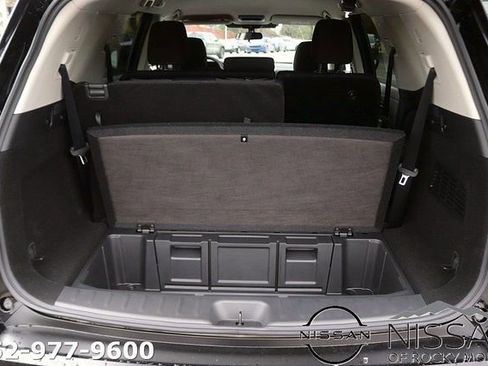 New 2026 Nissan Pathfinder SV image 16