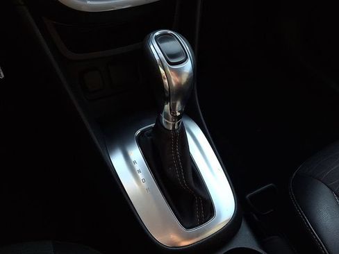 Used 2016 Buick Encore FWD image 15