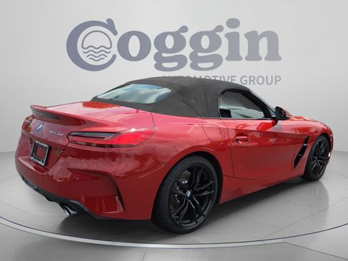Used 2020 BMW Z4 sDrive30i w/ Premium Package RWD image 5