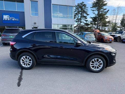 Used 2021 Ford Escape SE w/ Convenience Package AWD/4WD image 7