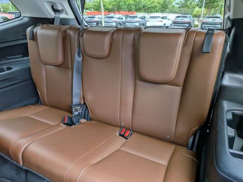 Used 2020 Subaru Ascent Touring w/ Popular Package #3 AWD/4WD image 33