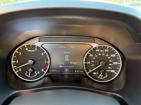 Used 2024 Nissan Altima 2.5 SV FWD image 66