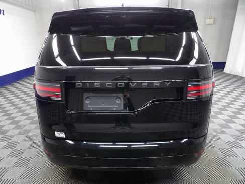 Used 2024 Land Rover Discovery Dynamic SE AWD/4WD image 31